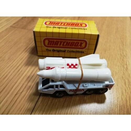 Matchbox 1/64 MB145 NASA Rocket Transporter Collection Metal Die-cast Simulation Model Cars Toys