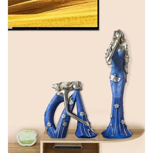 The Nordic minimalist creative Home Furnishing wine living room TV cabinet Decor Dreamgirls desk small ornaments