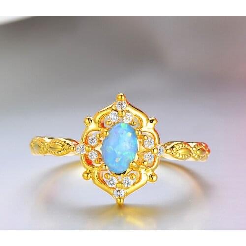 Vintage Silver Plated Jewelry Carved Flower Hollowed Out Ring with Gem Ring Suitable for Womens Wedding Anniversary Party Gift