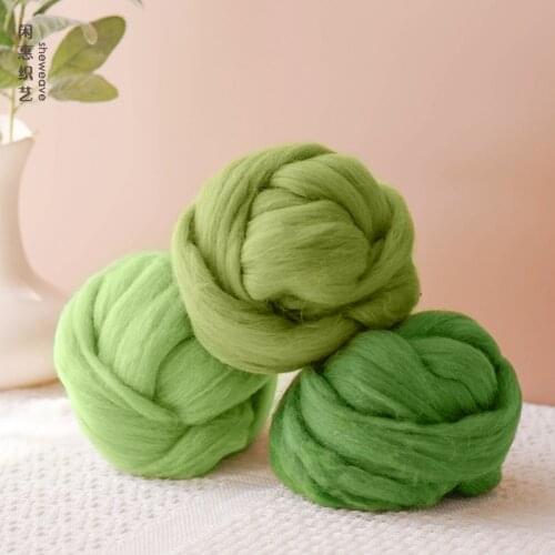 20\50\100\200g Green Colors Roving Wool Felting Soft Wool Fibre for Needle Felting Handcraft DIY Doll Diy Craft Best Love Doll