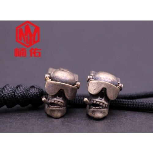 1PCS Brass Pilot Small Eyes Skull Paracord Knife Beads Outdoor Pendant EDC Multifunctional Accessory