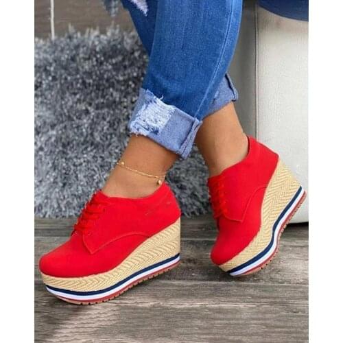 Vulcanize Shoes Women Sneakers Ladies Solid Color Wedge Thick Shoes Round Toe Lace-Up Comfortable Platform Sneakers 2021 Fashion