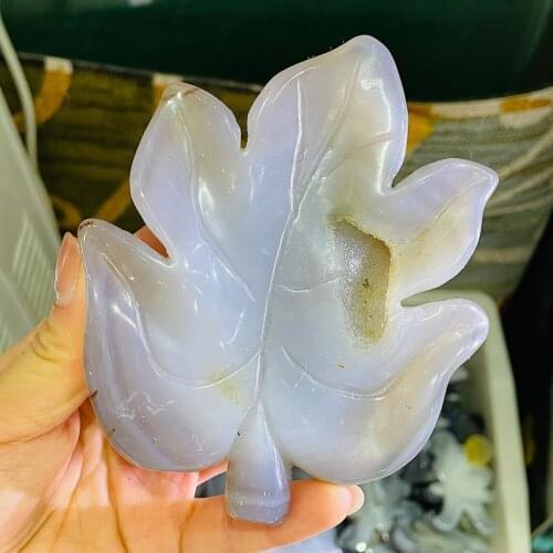 Natural Agate Quartz Hand Carved Maple Leaf Ornament Healing Gemstone Home Decoration