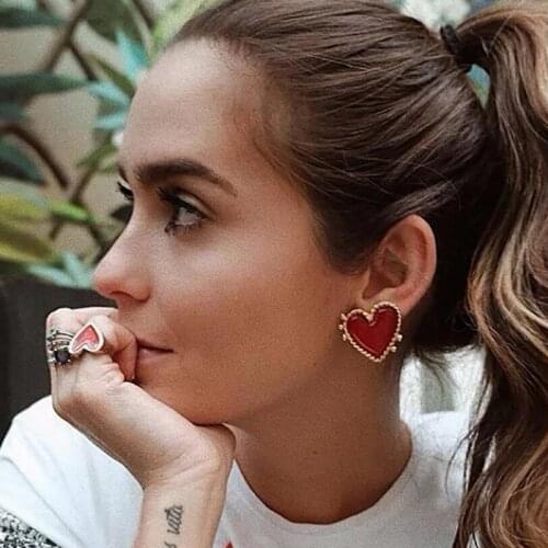 Fashion Cute Red Color Heart Shape Stud Earring for Women Metal Painting Enamel Vintage Party Fashion Stud Earring Jewelry Gift