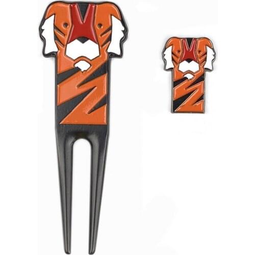 80% Hot Sale Golf Green Fork Durable Anti-scratch Zinc Alloy Cartoon Tiger Pattern Golf Pitch Repairer Divot Tool For Golf Sport