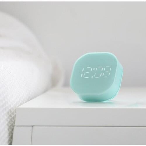 Square led free time clock alarm clock dual temperature display electronic clock plug electromagnetic suction kitchen clock