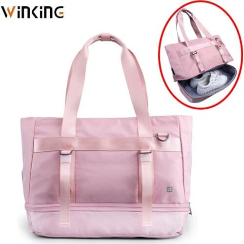 Travel Bag Large Capacity Men Hand Luggage Travel Duffle Bags USB Charing Weekend Bags Women Multifunctional Travel Bags