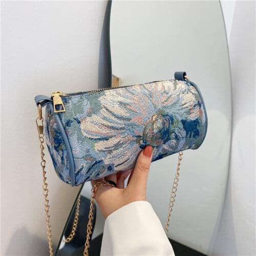 New Fashion Women Bucket Shoulder Bags Contrast Color Ladies Pleated Small Crossbody Bags Metal Chain Female Purse Handbags