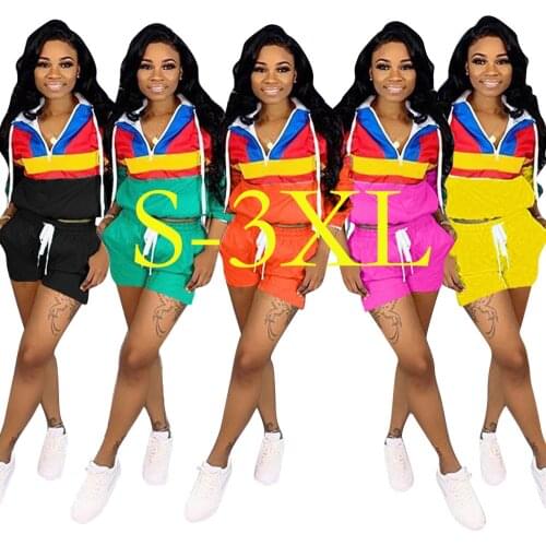 Hooded 2 Pieces Sport Sets Long Sleeve Zipper V Neck Top and Drawstring Biker Shorts Women Patchwork Tracksuit for 2021 Spring