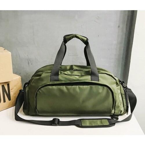 2020 Men Travel Handbag Multi-pocket Sports Gym Bag Nylon Shoulder Bags Multifunctional Large Messenger Bag Black Green XA379F