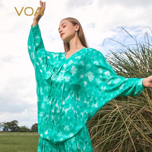 VOA Fashion Gradient Print Batwing Long Sleeve Silk Loose Top Elegant Female Spring Autumn Tee V-Neck Casual Woman Tshirts BE785