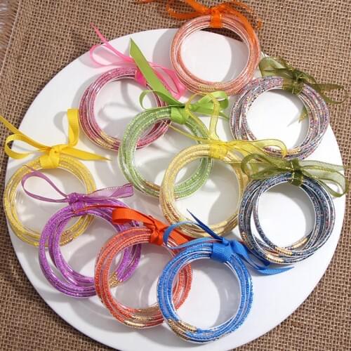 Flatfoosie 5 PCS/Set Bowknot Multicolor Beads Glitter Bangles Set 2019 All Weather Stack Silicone Plastic Glitter Jelly Bangles