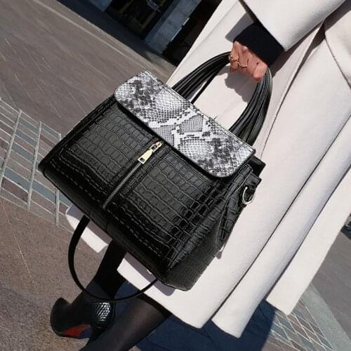 100% Cow Leather Handbags 2021 Ladies Fashion One Shoulder Messenger Large Capacity Bag Contrast Color Purses Luxury Gg