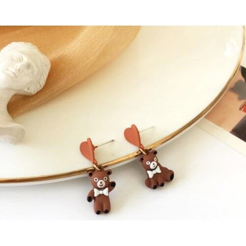 Japan And South Korea New Cute Cartoon Bear Earrings Fashion Sweet Love Asymmetric Girl Dating Ear Clip Ear Jewelry Female