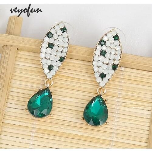 Veyofun Cute Lady Trendy Rhinestone Stud Earrings for Women Fashion Jewelry Gift Wholesale New