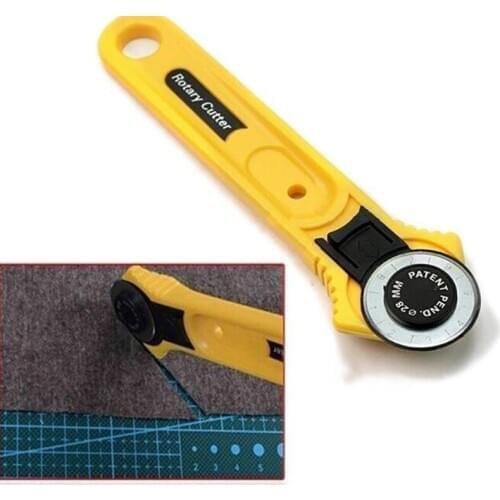 Leather Fabric Cutter with Ruler Patchwork Roller Scissors Home Clothing Cutting Gadgets