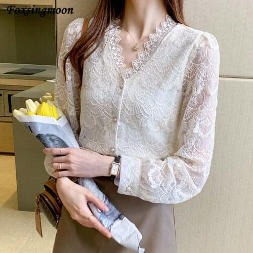 Women Blouses Korean 2021 Fashion Elegant Blouses Spring Autumn New White Lace Shirt Blouse V-neck Long Sleeve Womans Shirt