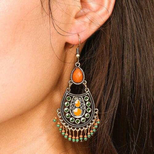 Yijiangbeiting Dangle Earrings