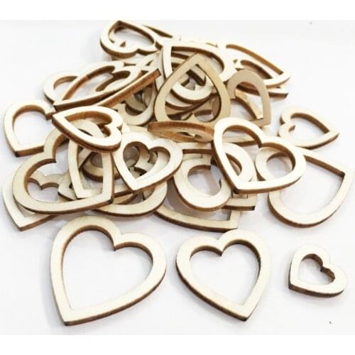 100pcs Wood Love Heart Shaped Hollow Rustic Wooden Chips DIY Crafts For Wedding Party Valentines day Layout