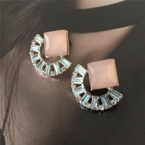 New Fashion High Quality Cute Earring Resin Stud Earring Modern Women Anniversary Bridal Party Wedding Jewelry
