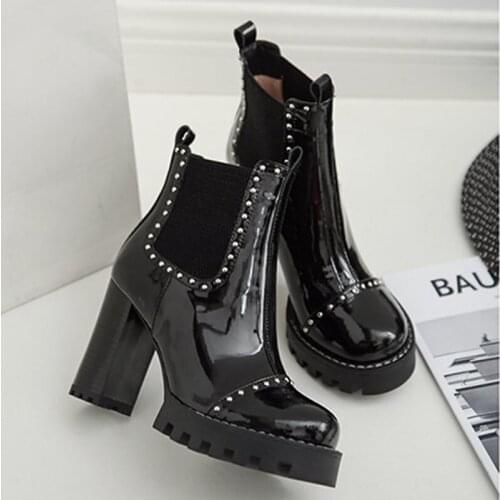 Women Ankle Boots Female Platform Slip-On Non-Slip Rivet Boot Lady PU Leather Fashion Warm Winter Outdoor Shoes Womens Footwear