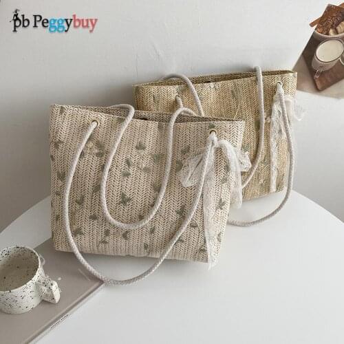 Fashion Women Large Capacity Tote Pouch Flower Embroidery Lace Woven Shoulder Bags for Women Ladies Summer Beach Vacation Pouch