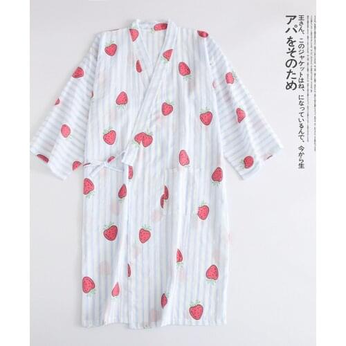 Spring/summer Ladies Pajamas Pure Cotton Gauze Thin Soft Japanese Stripe Strawberry Kimono Womens Robe Loose SPA Bathrobe Female