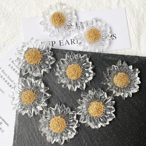 10pcs Resin Transparent Daisy Flower Flatback Cabochons Embellishments For Scrapbooking DIY Hairwear Phone Case Resin Cray Craft