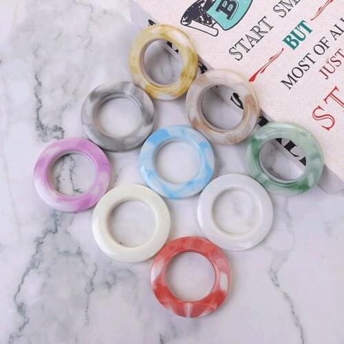 20/40/75PCS LOT Silencing Home Decoration Curtain Accessories nine Colors Plastic Rings Eyelets for Curtains Grommet Top