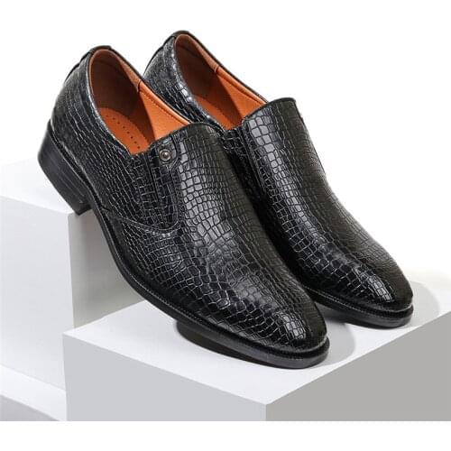 2021 New Fashion Men PU Leather Slip On Crocodile Skin Male Oxfords Pointed Toe Office Casual Shoes Men Classic Business