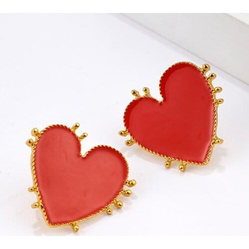 Red Love Heart Gold Color Metal Stud Earrings 2019 Vintage Bohemia Simple Fashion Geometric Stud Earrings Women Party Jewelry