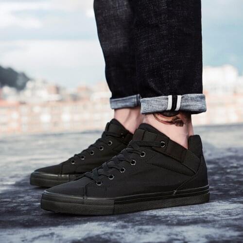 Flats Shoes Men Casual Canvas Shoes for Men Sports 2020 White Black Sneakers Mens Casual Shoes Hot Sale High Quality Sneakers