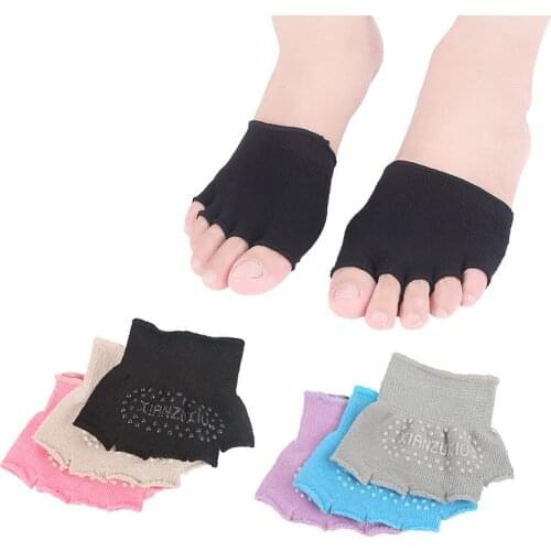 2Pcs/1pair Pedicure Socks Foot Care Tools Bunion Corrector Silicone Toe Separator Hallux Valgus Protector Orthopedic