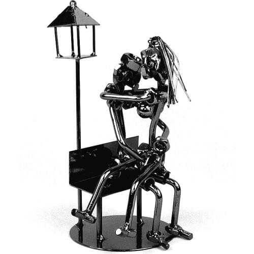 Abstract Wrought Iron Sweethearts Miniature Handmade Metal Park Streetlight Couple Figurine Decor Souvenir Gift Craft Ornament