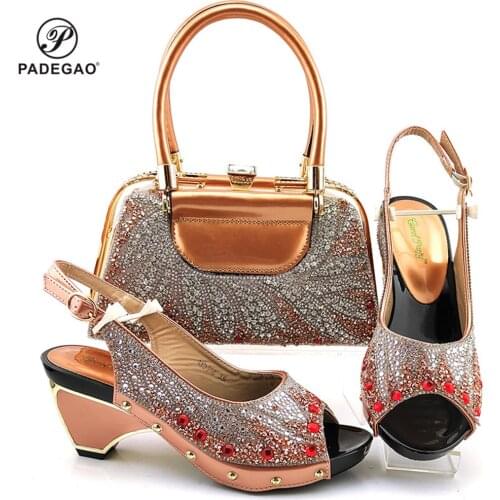 Classics Style High Quality African Women Shoes and Bag Set in Red Color Slingbakcs Sandals with Shinning Crystal