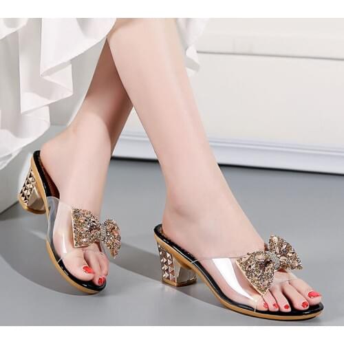 New Arrival Women Slippers Summer Thick Heels Sexy Ladies Slippers Transparent Rhinestone Square Heels Women Slides