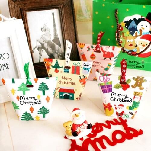 30pcs/lot Christmas Paper Gift Bag Xmas Candy Carrier Present Boxes Without Ribbon Xmas Party Decor Free shipping