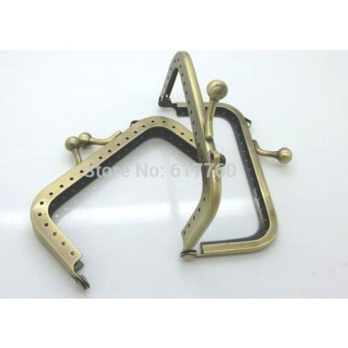 Free Shipping-2PCMetal Frame Kiss Clasp For Purse Bag Antique Bronze 9x5.7cm(Can Open Size:9x10.7cm) J2589