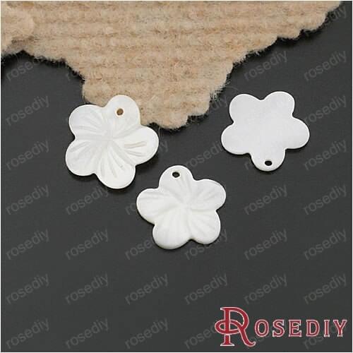 Wholesale 18mm Original Color Hand-carved Plum flower Natural Freshwater Shell Charms Diy Jewelry Accessories 10 pieces(JM5288)