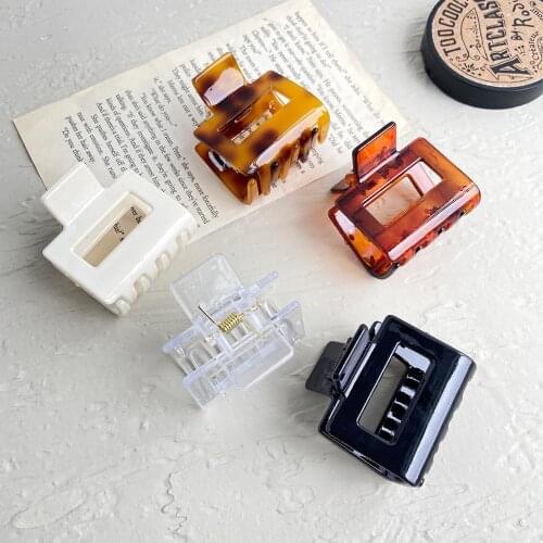 1Pc Solid Big Hair Claws Elegant Frosted Acrylic Hair Clips Hairpins Barrette Headwear for Women Girls Hair Accessories