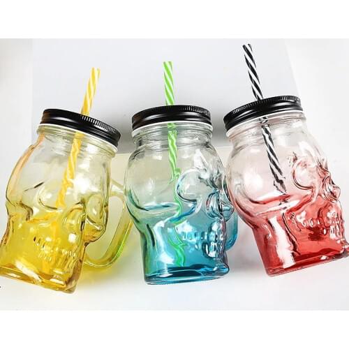 Free Shipping 500 ml Colored Skulls with the Glass Beer Mug Large Beer on Draft a Mason Jar Novelty Heavy Base Glass Skull Face