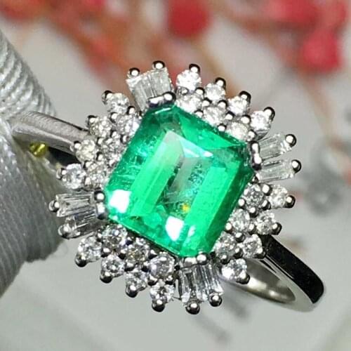 Fine Jewelry Real 18K Gold Colombia Origin Green Emerald Gemstone 1ct 18k Gold Diamonds Female Ring for Women Rings