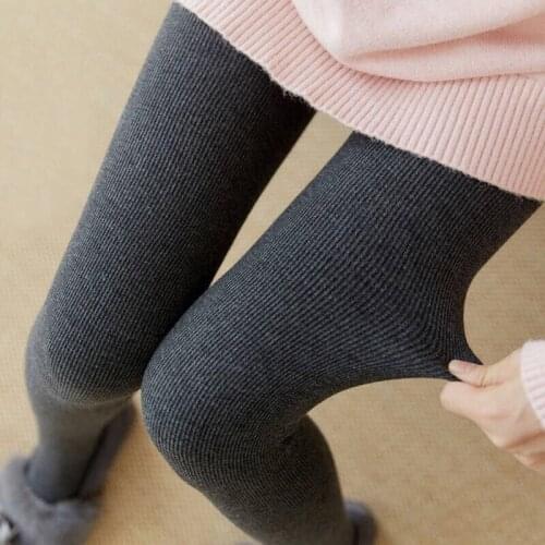 Vertical thread underpants inside and outside women wear thin nine-point trousers, thin womens feet skinny, thin footpants