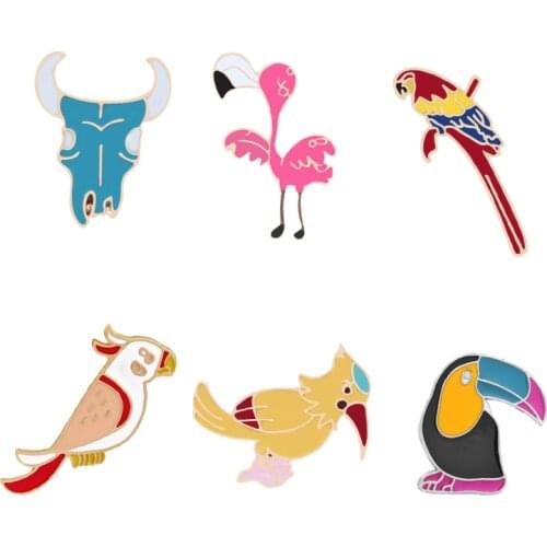 Cartoon Bird Toucan flamingo parrot woodpecker Bull Head Enamel Pins Brooches Jackets Lapel Pin Coat Badge Fashion Jewelry Gifts
