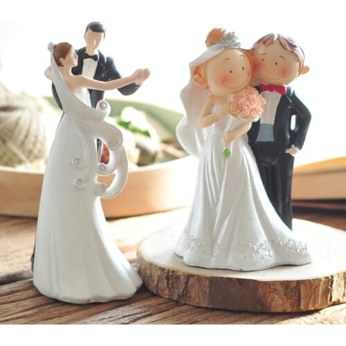 Dancing Birde and Groom Cake Topper Figurines Cute Fat Couple Wedding Cake Topper Gifts Favors for Wedding Decoration Supplies