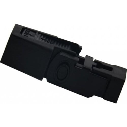 Car Front Wiper Blade Retaining Clip For Discovery 2 MK2 DKW100020