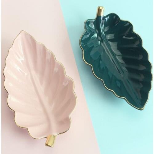 Leaf Shape Ceramic Fruit Plate Trinket Dish Nordic Small Candy Dessert Snack Sushi Plates Home Creative Storage Trays Decorative
