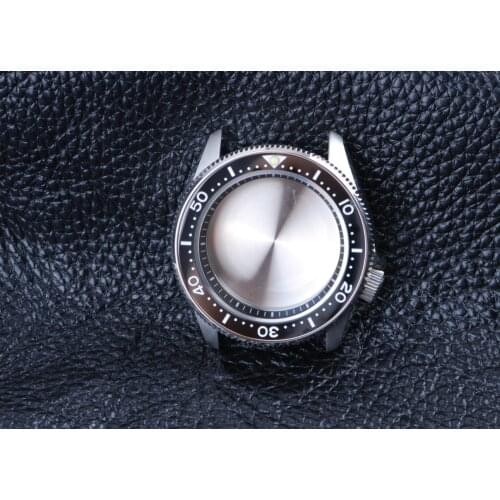 Sapphire Crystal Solid 316L Stainless Steel Watch Case Ceramic Bezel 200M Water Resistance for NH35A/NH36A Automatic Movement