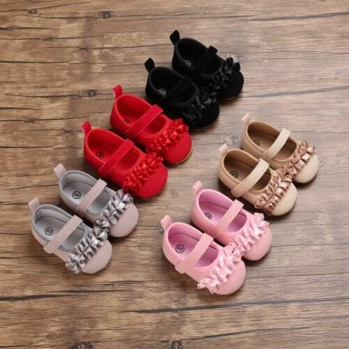 HOT Soft Leather Baby Moccasins Shoes Newborn Rubber Sole First Walkers Floral Toddler Shoes Infant Girls Anti-slip Prewalker
