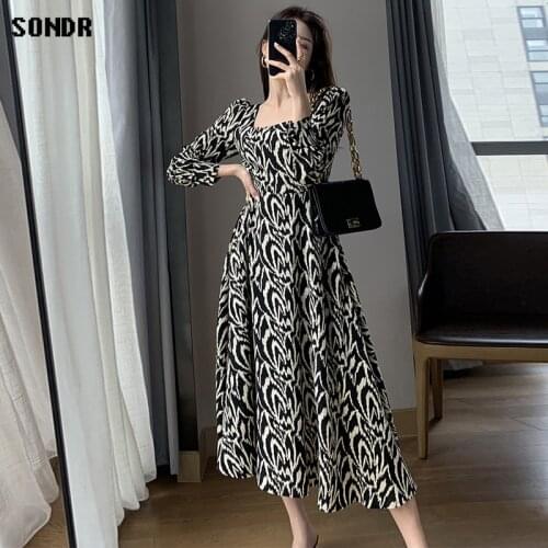 One-Piece Korean WomenS Dress 2020 Autumn Clothes French Vintage Hepburn Style Square Collar Long Sleeve Printing Midi Dress